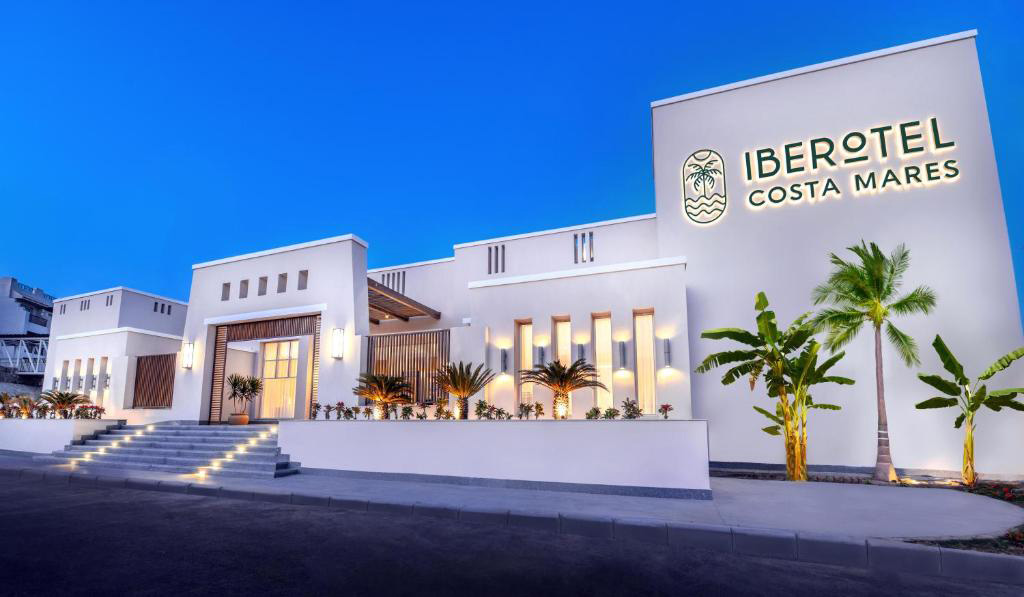 Отель Iberotel Costa Mares 5*